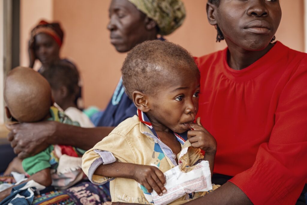 Spezialnahrung Angola Nothilfe Unterernährung Plumpy Nut